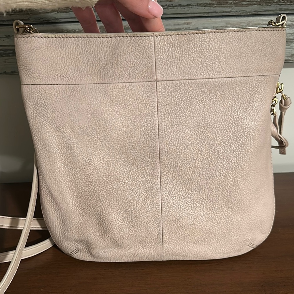 Tory Burch Pink/Beige Crossbody Bag with Gold Hardware - Picture 9 of 13